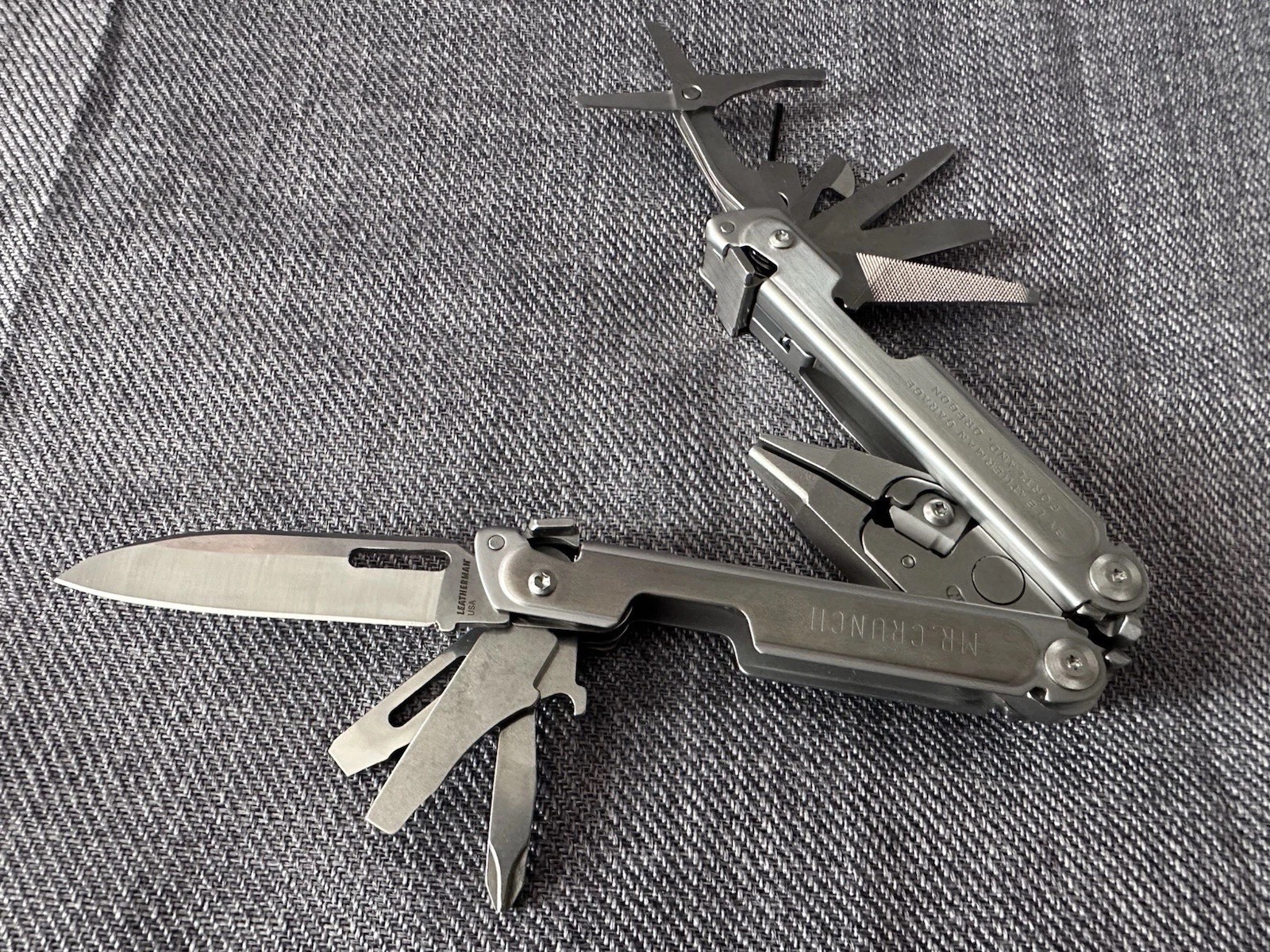 Leatherman Mr. Crunch Garage Edition Batch 001