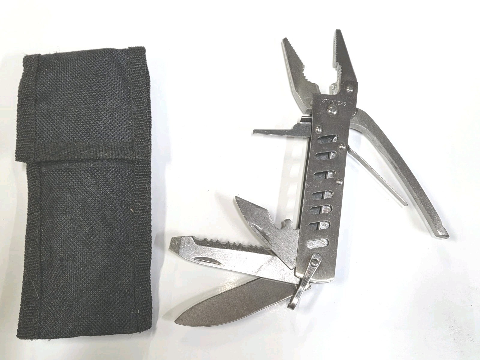 Heavy Duty Stainless Steel Multi-Tool Wire Pliers Knife Saw Screw Drivers Pouch
