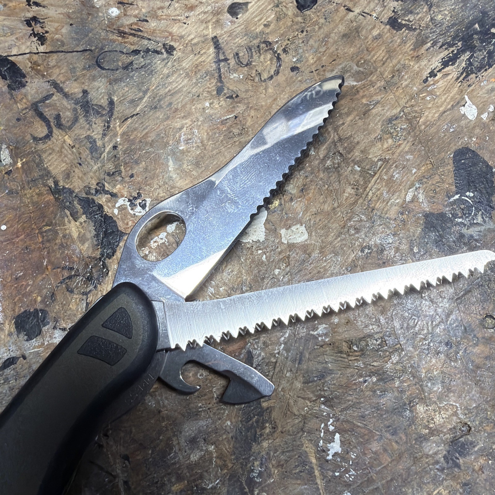 Victorinox German Army Knife GAK One Hand Trekker Multitool