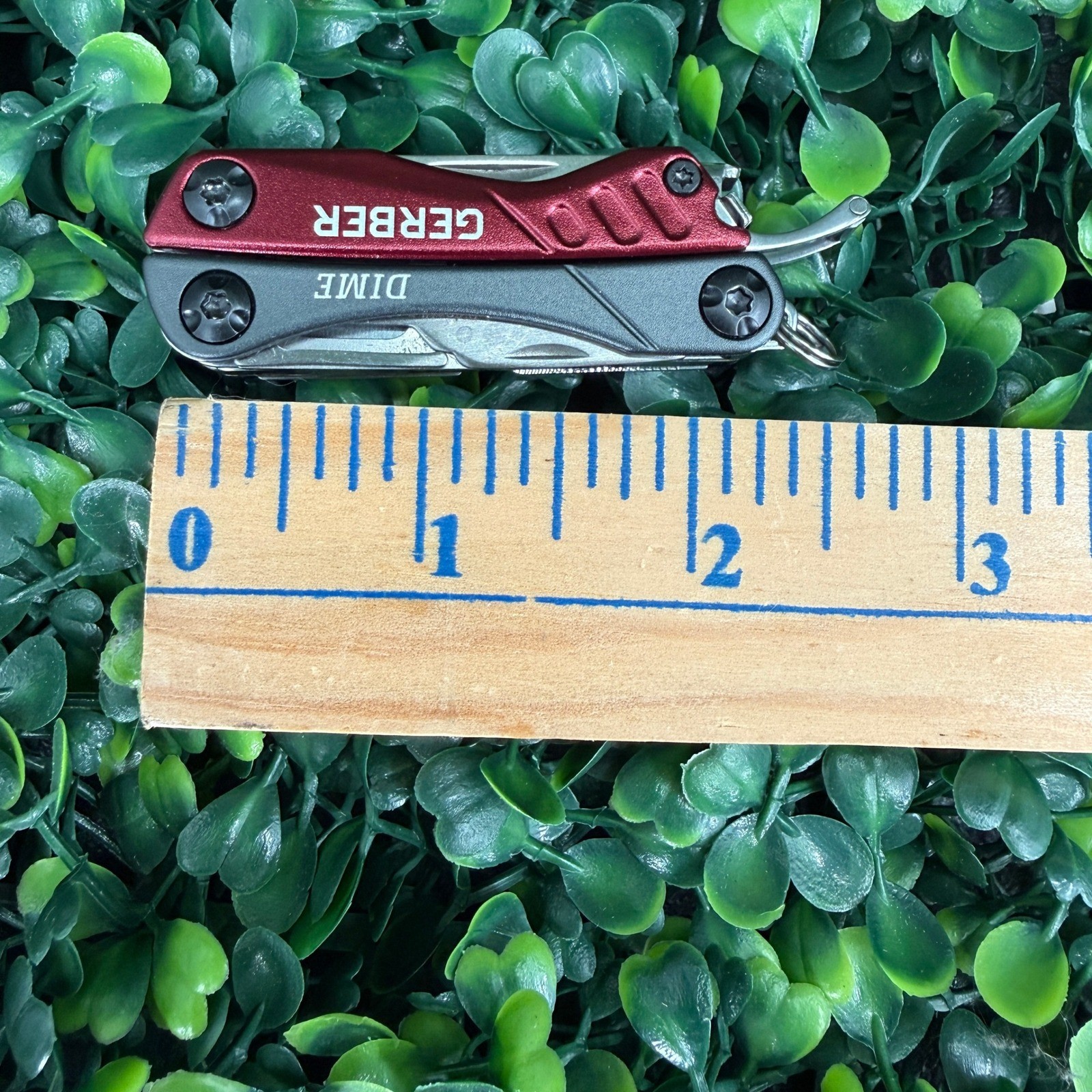 Gerber Dime Multi-tool Red Black Keychain Pliers Scissors 31-001132 EDC Pocket