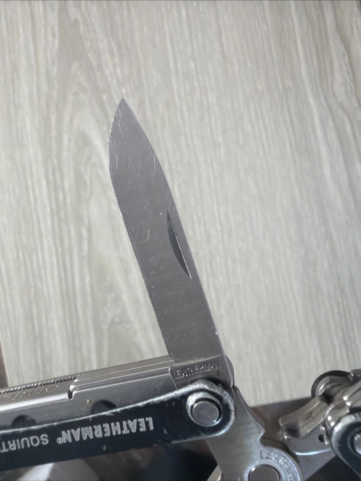 Leatherman Squirt PS4 MultiTool Plier Scissors Knife File Black Matte No Keyring