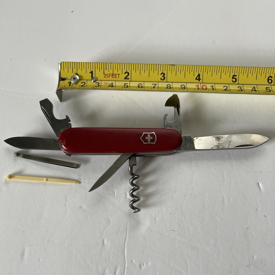 Victorinox Officier Suisse Red 6-Tool Knife Corkscrew 2.5in Stainless