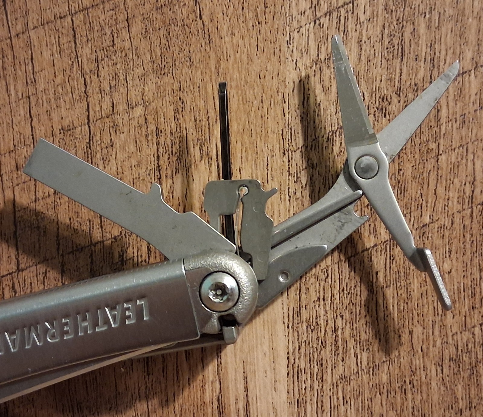 Leatherman Wave + Plus MultiTool Silver Clean/Oiled Great Condition FAST SHIP