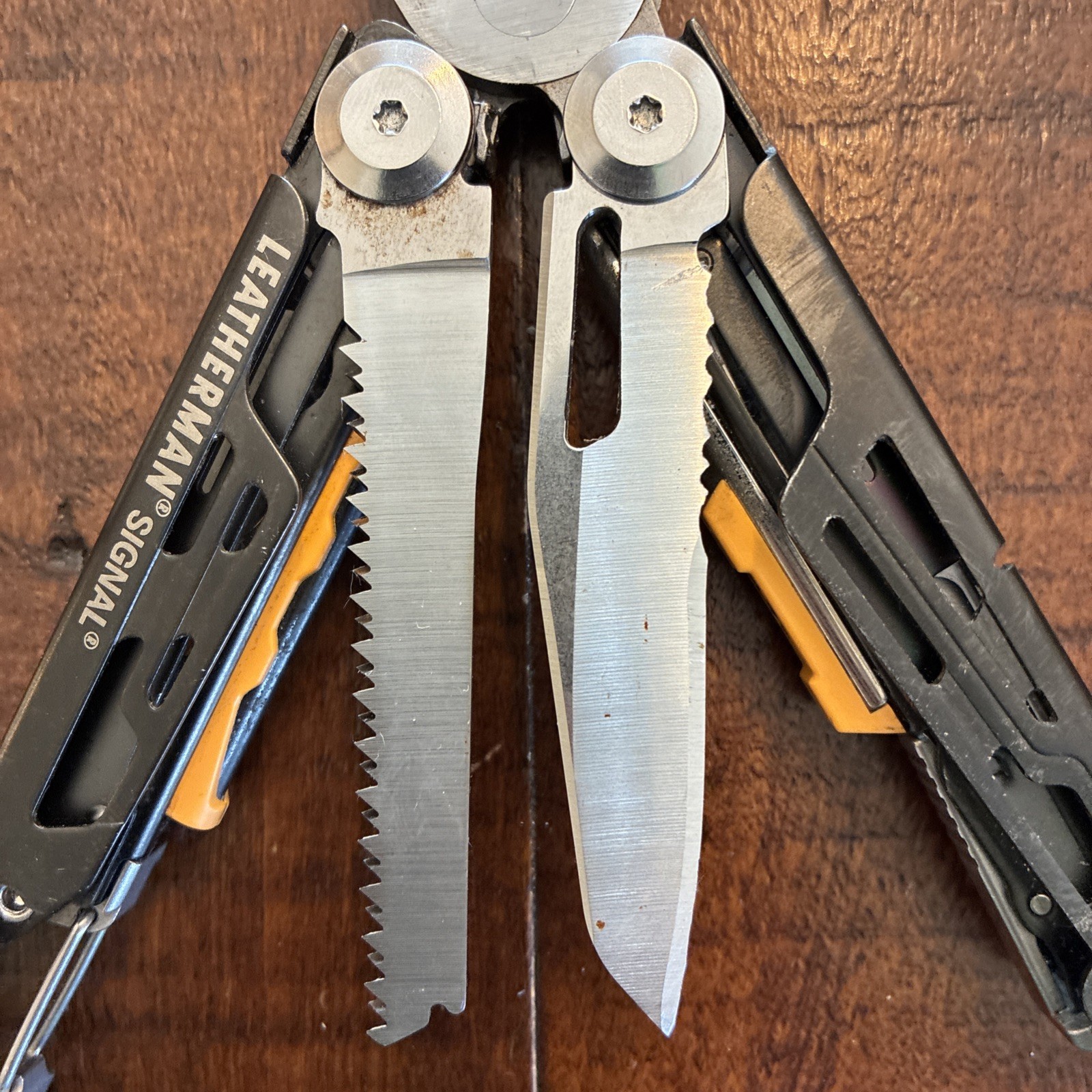 Leatherman Signal Multi-Tool Black / Yellow – Excellent!