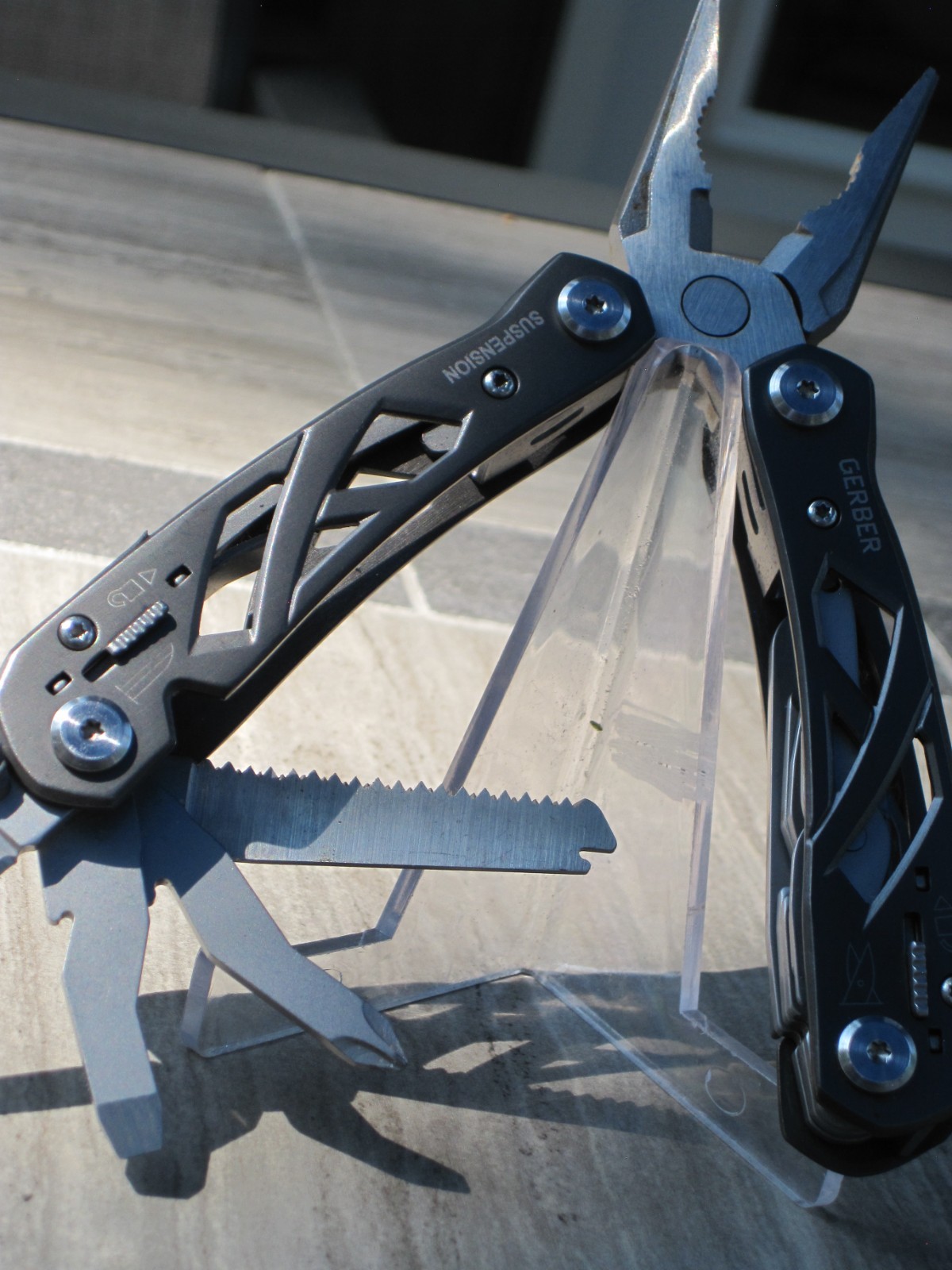 GERBER “SUSPENSION” Multitool, 10-tools