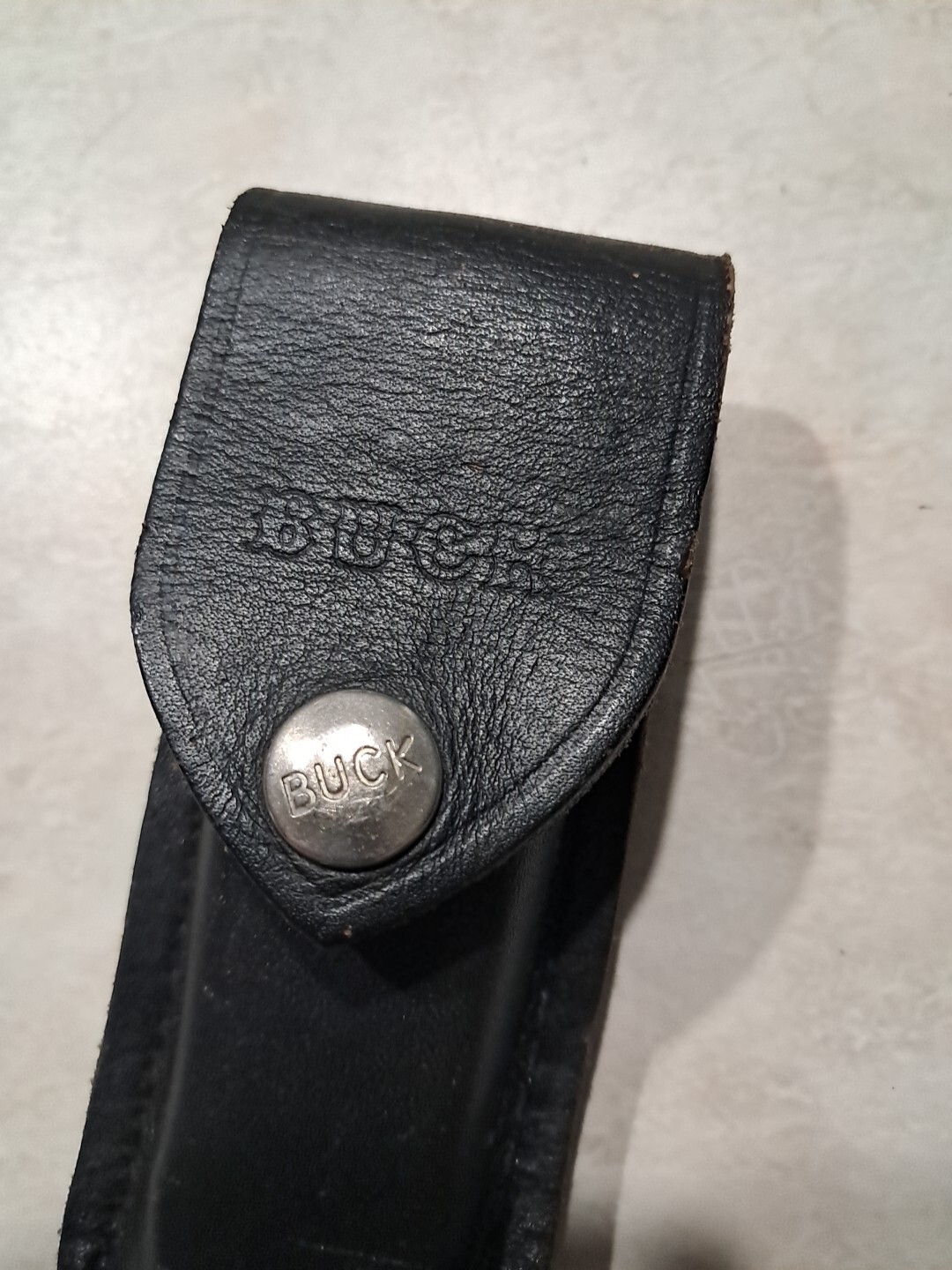 Buck Knives Model 112 Two Dot with Sheath (A1)