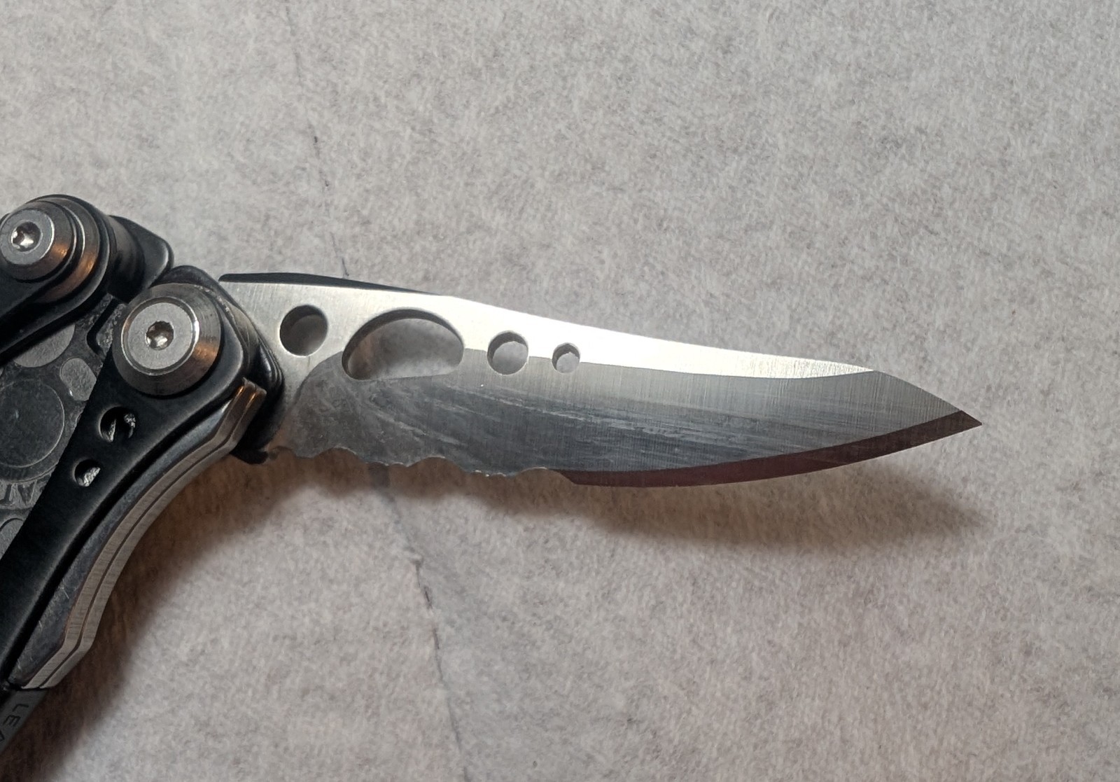 leatherman skeletool cx carbon fiber Rare Discontinued