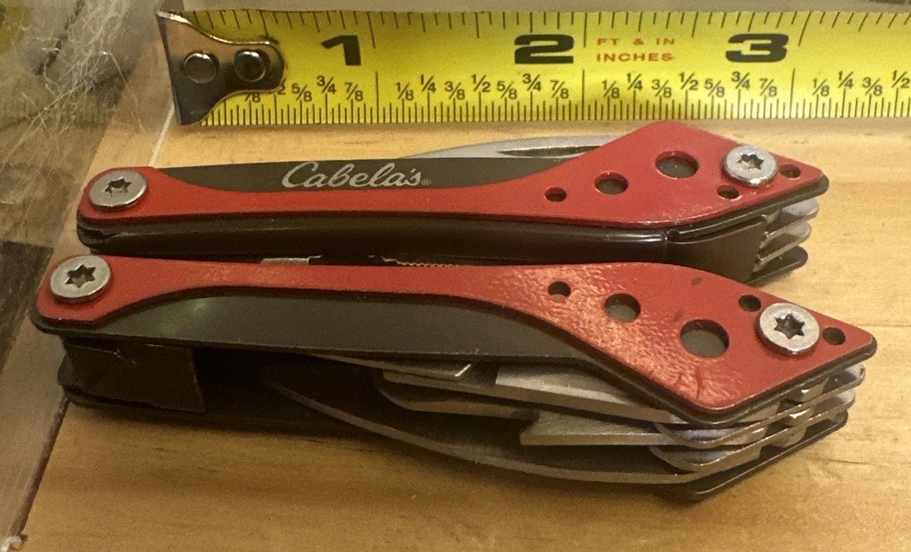Cabela’s Small Multi-Tool Red 3” Closed