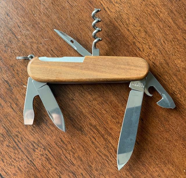 Victorinox Spartan Swiss Army Knife – Walnut Wood