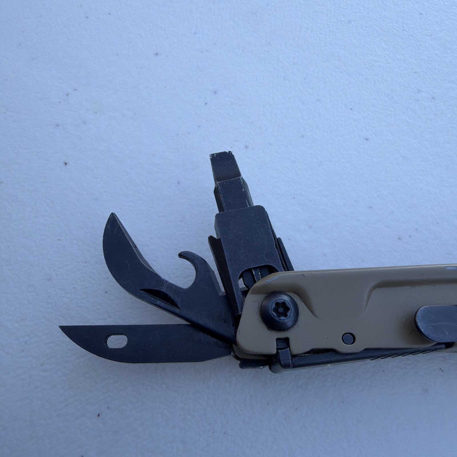 leatherman signal multi-tool Brown And Black No Sheath