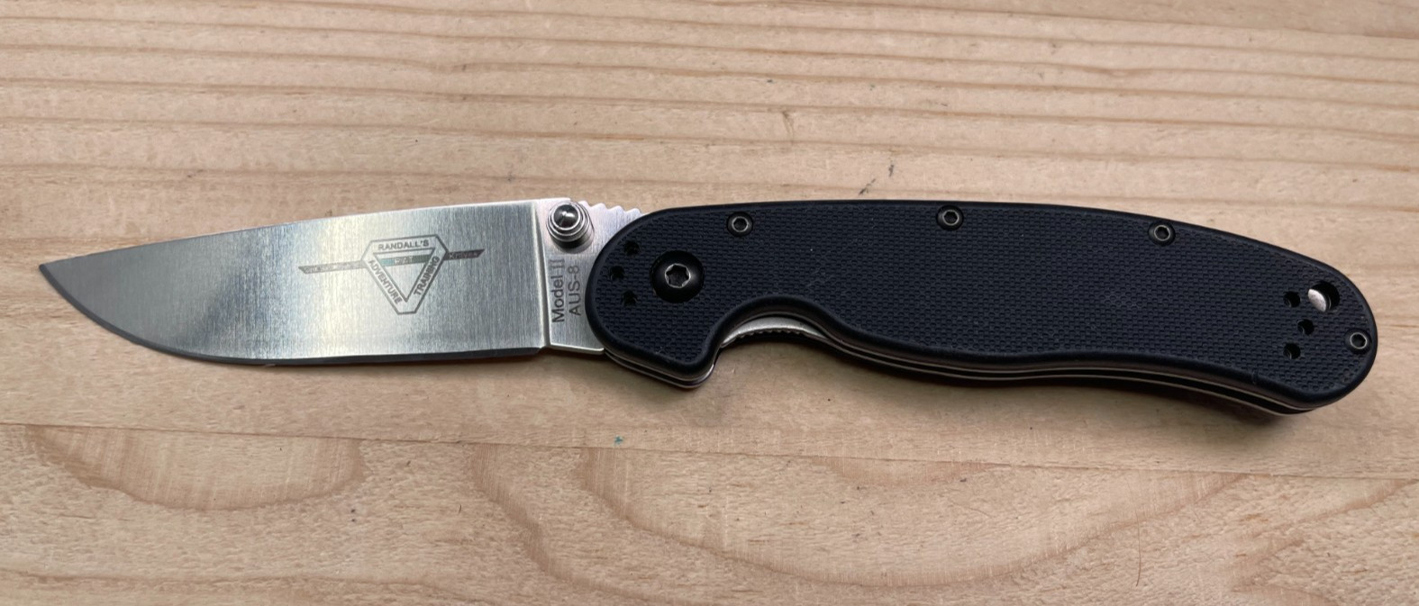 Ontario Knife Co. RAT Model II AUS-8 Folding Pocket Knife – Very Nice