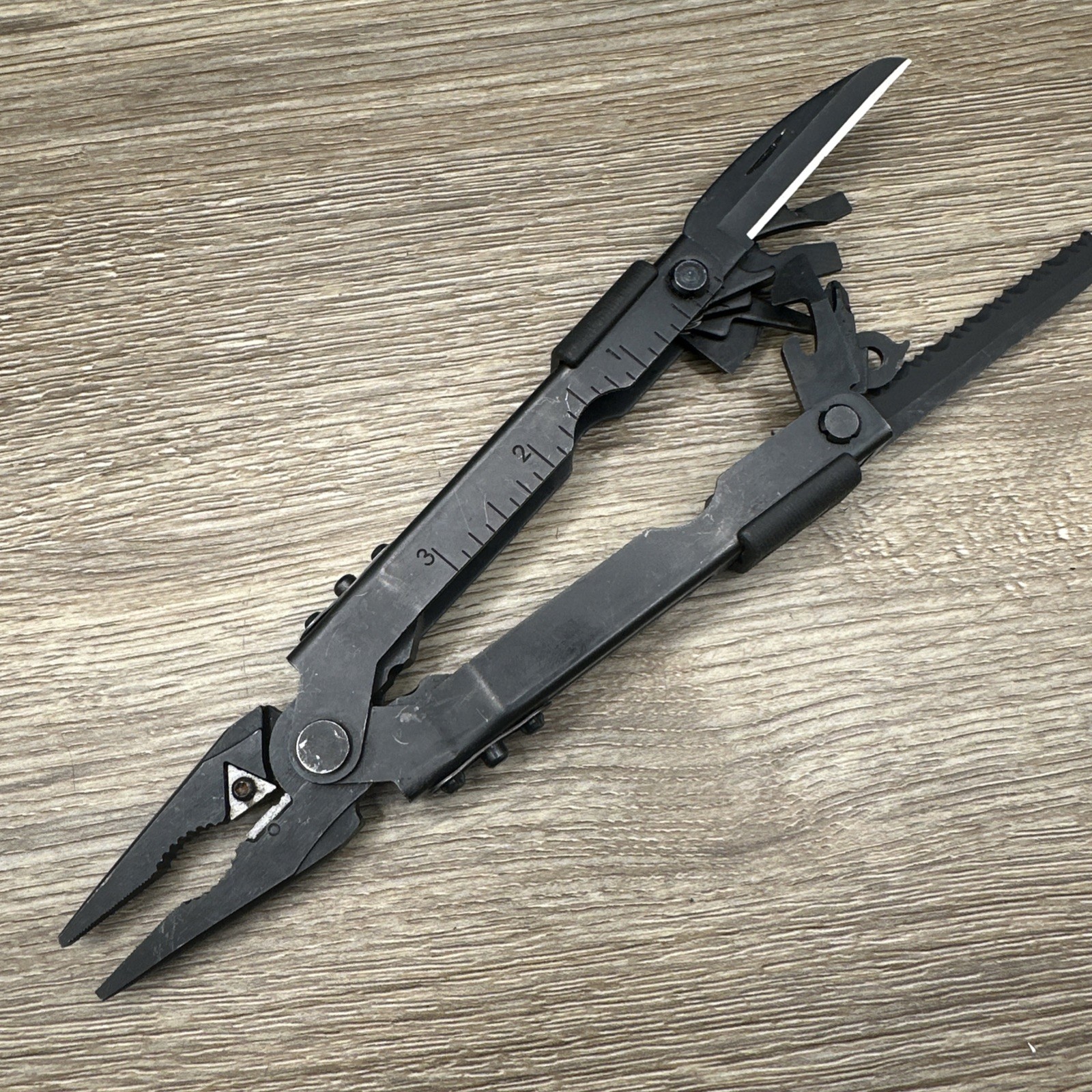 Gerber MP600 Multi-Plier Multi-Tool – Black BROKEN FILE!