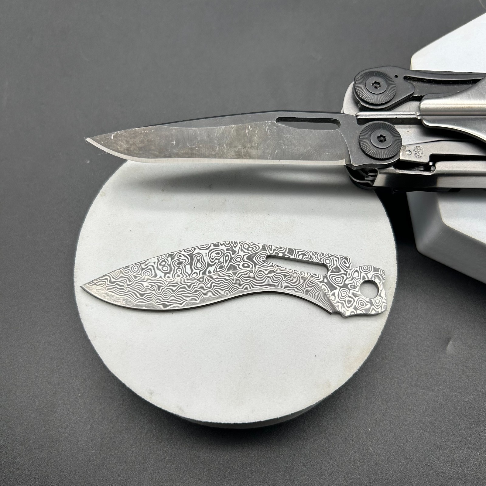 VG10 Damascus Clip-Point Blades for Leatherman SURGE – MAIN KNIFE UPGRADE Kukri