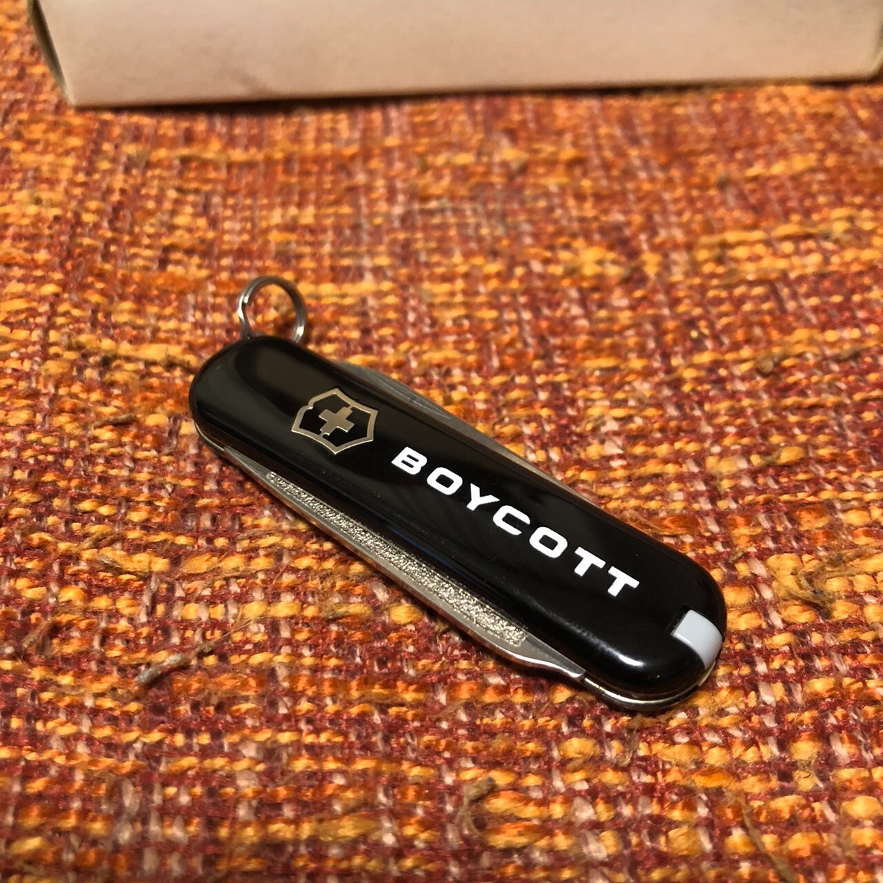 VICTORINOX collaboration model BOYCOTT with manual and box