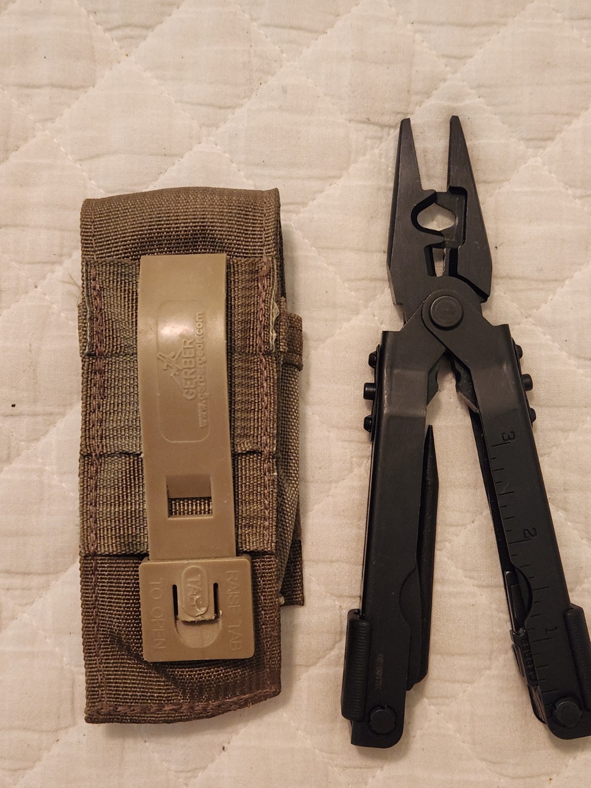Gerber USA MP600 DET EOD Black Multi-Tool With Coyote Gerber Sheath