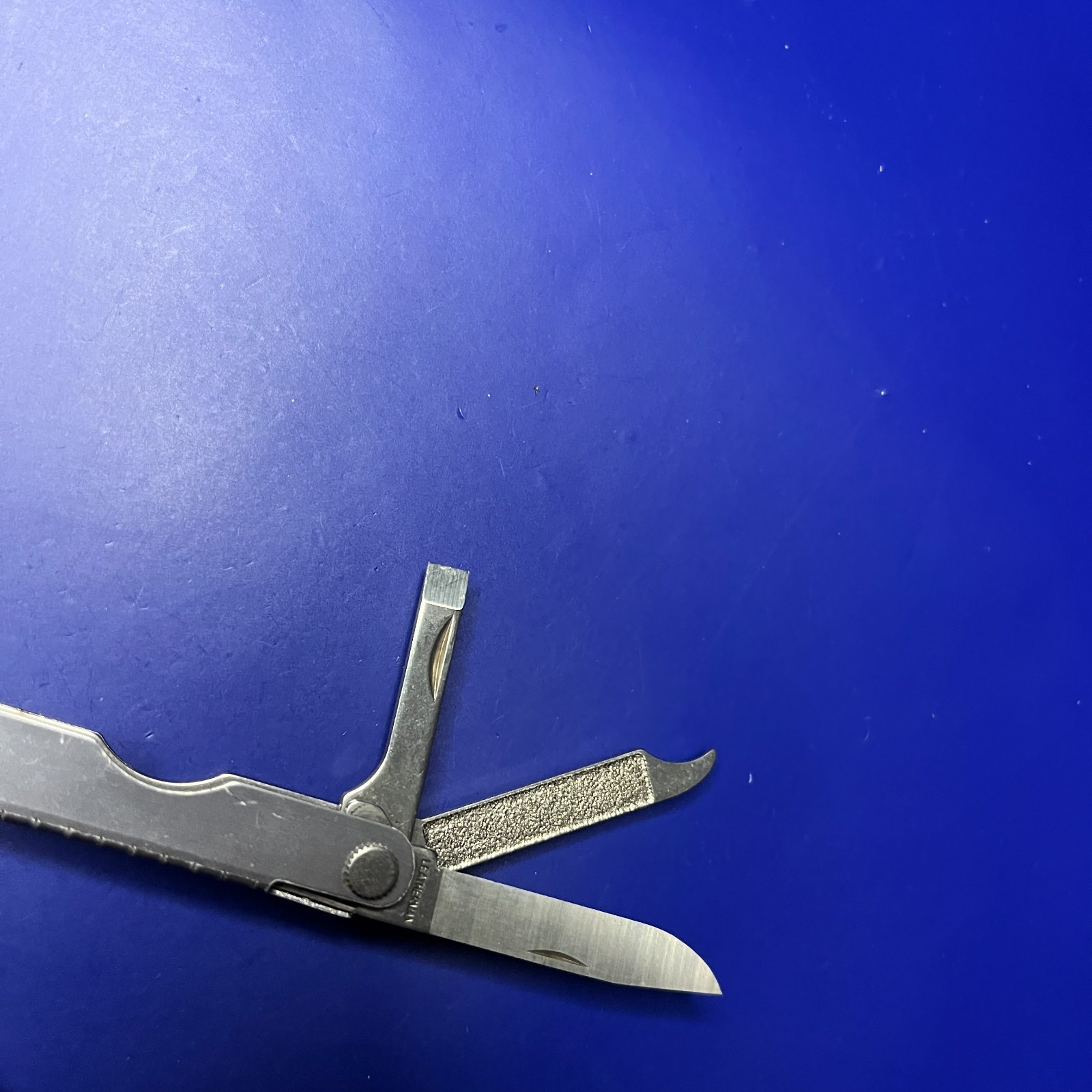 Leatherman Micra Multi-Tool Knife, Scissors- Gray