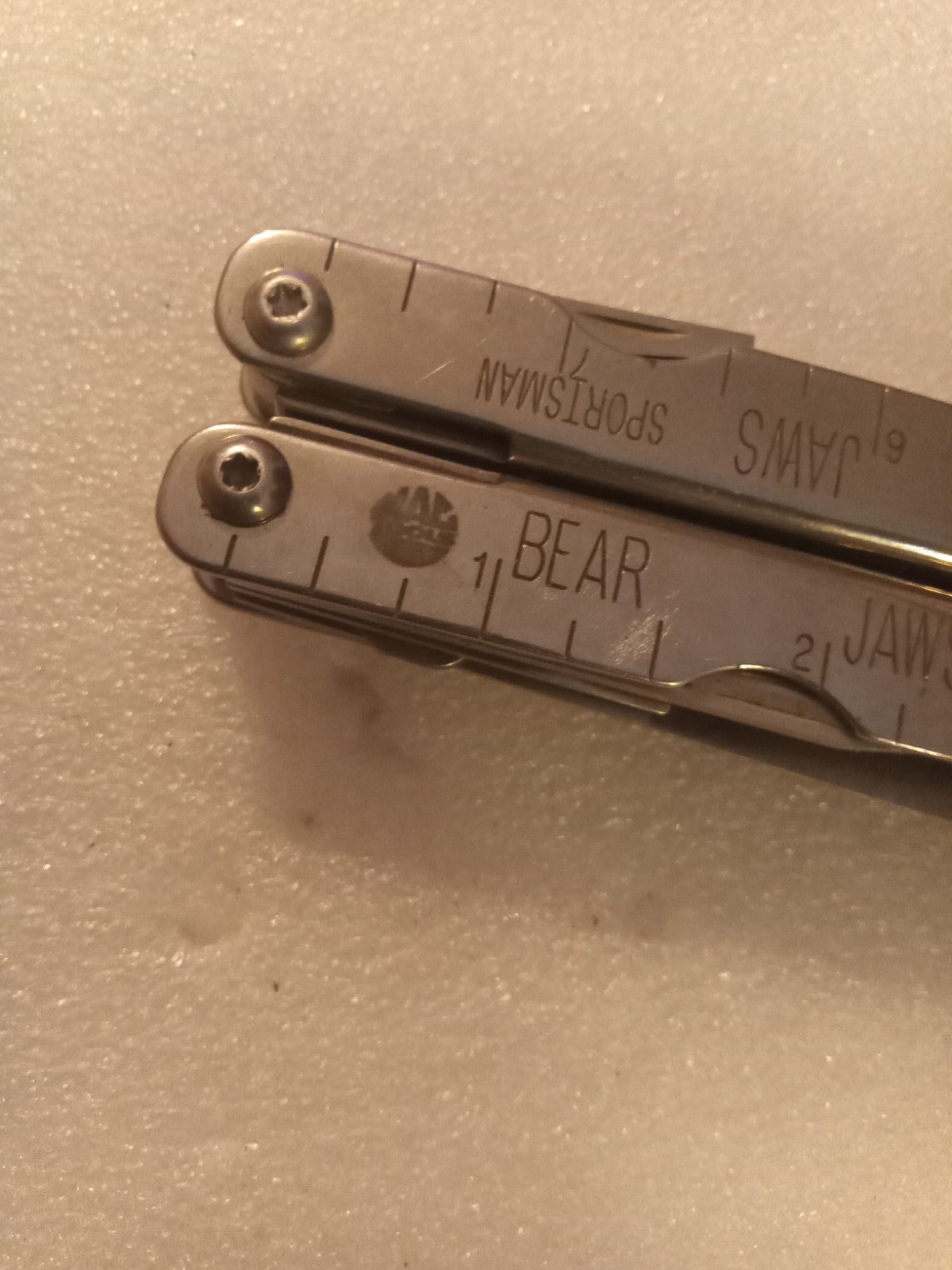 Bear Sportsman Multi Tool Knife Pliers Mac Tool branded