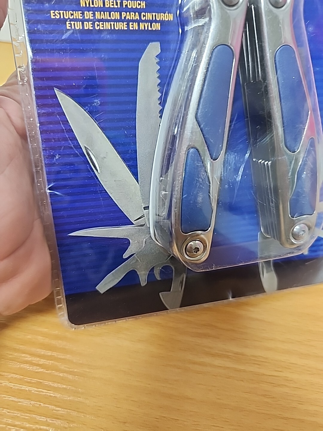CARLYLE MT17 PRECISION 17 FUNCTION STAINLESS STEEL MULTI TOOL & CASE 9.8oz. 4″