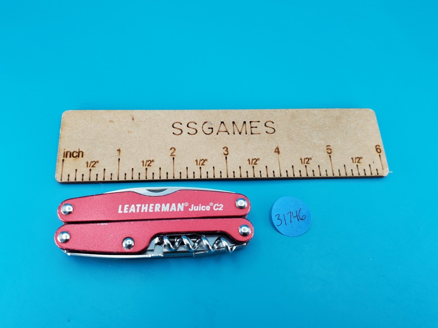 Leatherman Juice C2 Red Multi Tool! RETIRED!