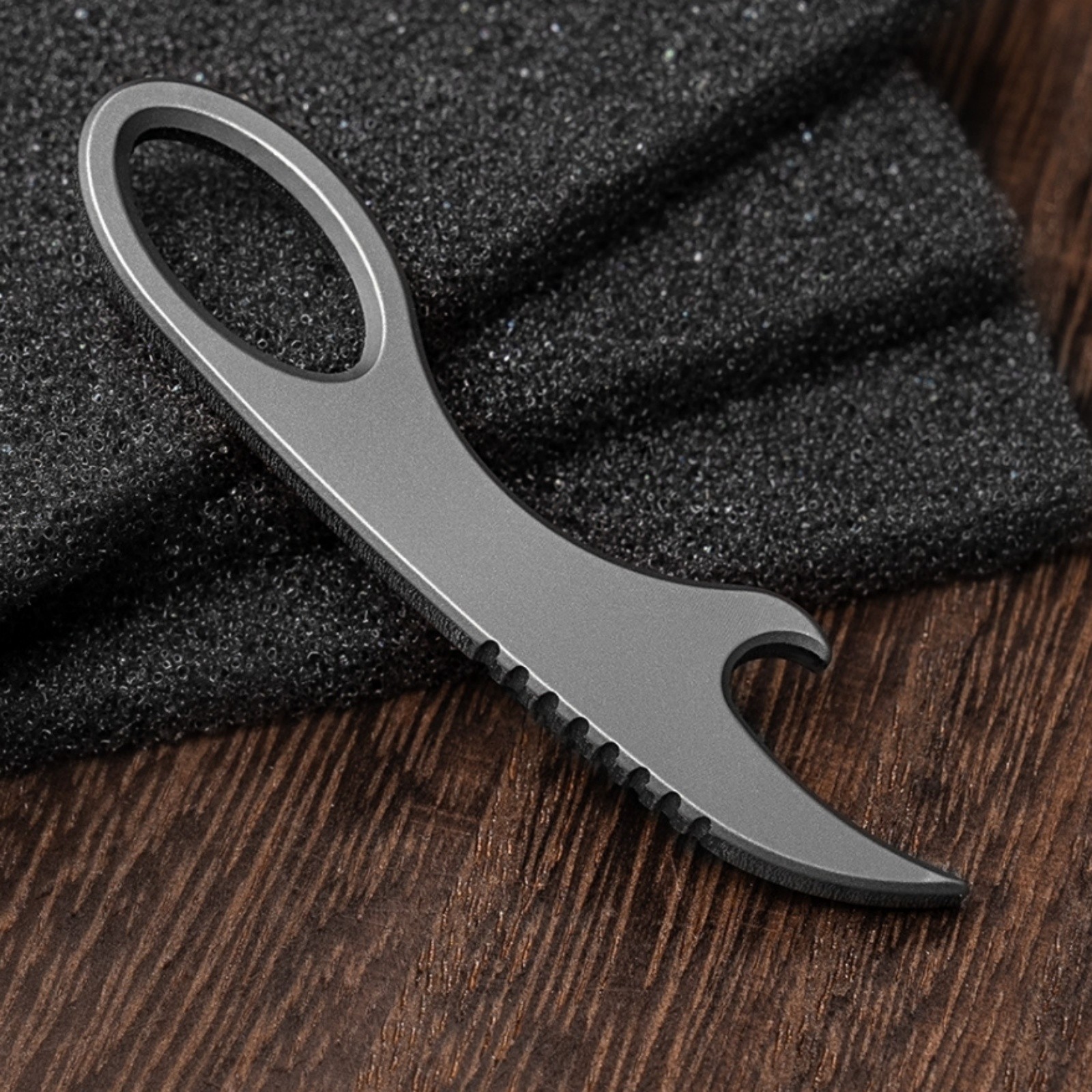 Titanium Alloy Mini EDC Pry Bar Keychain Bottle Opener Pocket Tool Lightweight