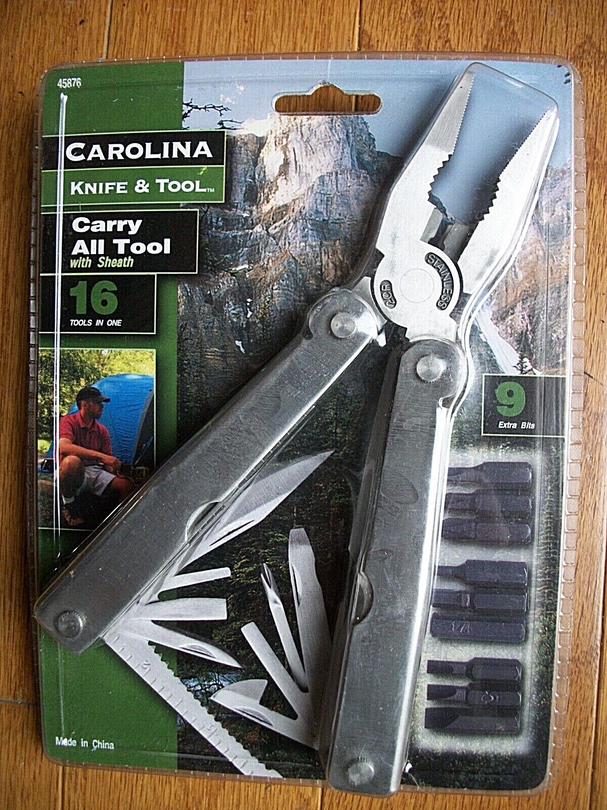 BRAND NEW CAROLINA KNIFE AND TOOL MULTI TOOL 16 TOOLS IN ONE CAMPING HUNTING