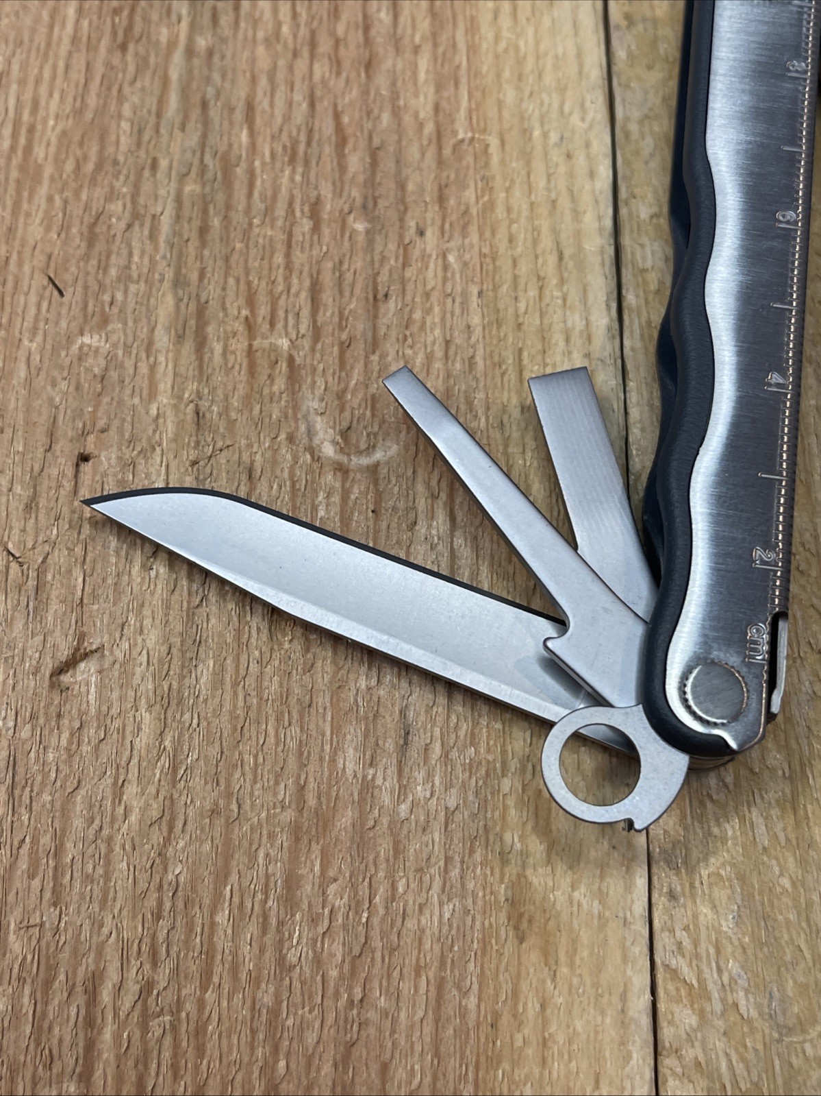 Leatherman KICK multitool. New, with vintage Leather Snap belt sheath Mint Knife
