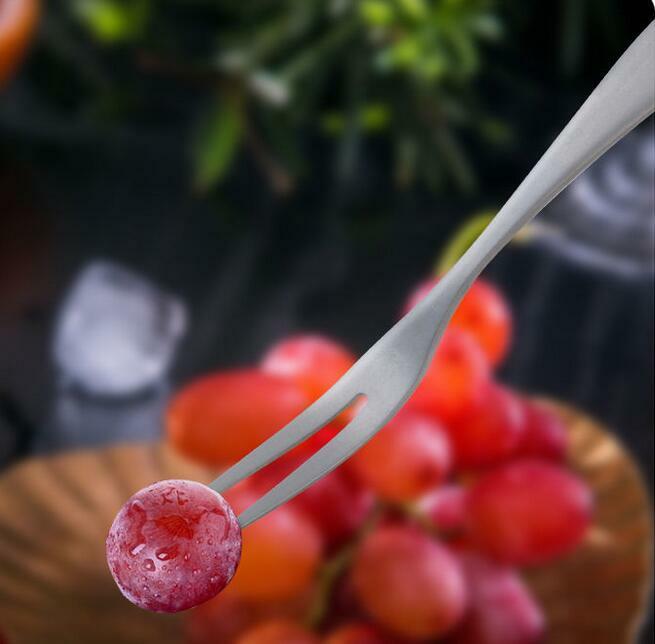 Portable healthy tableware Pure Titanium ableware fruit Fork Camping EDC Tools