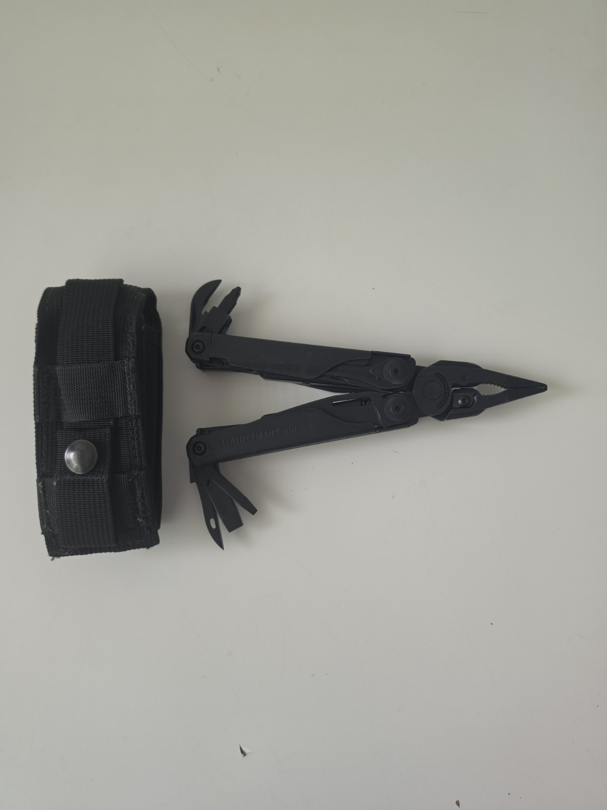 LEATHERMAN SURGE 19-In-1 Black Oxide Heavy Duty Multitool With Sheath