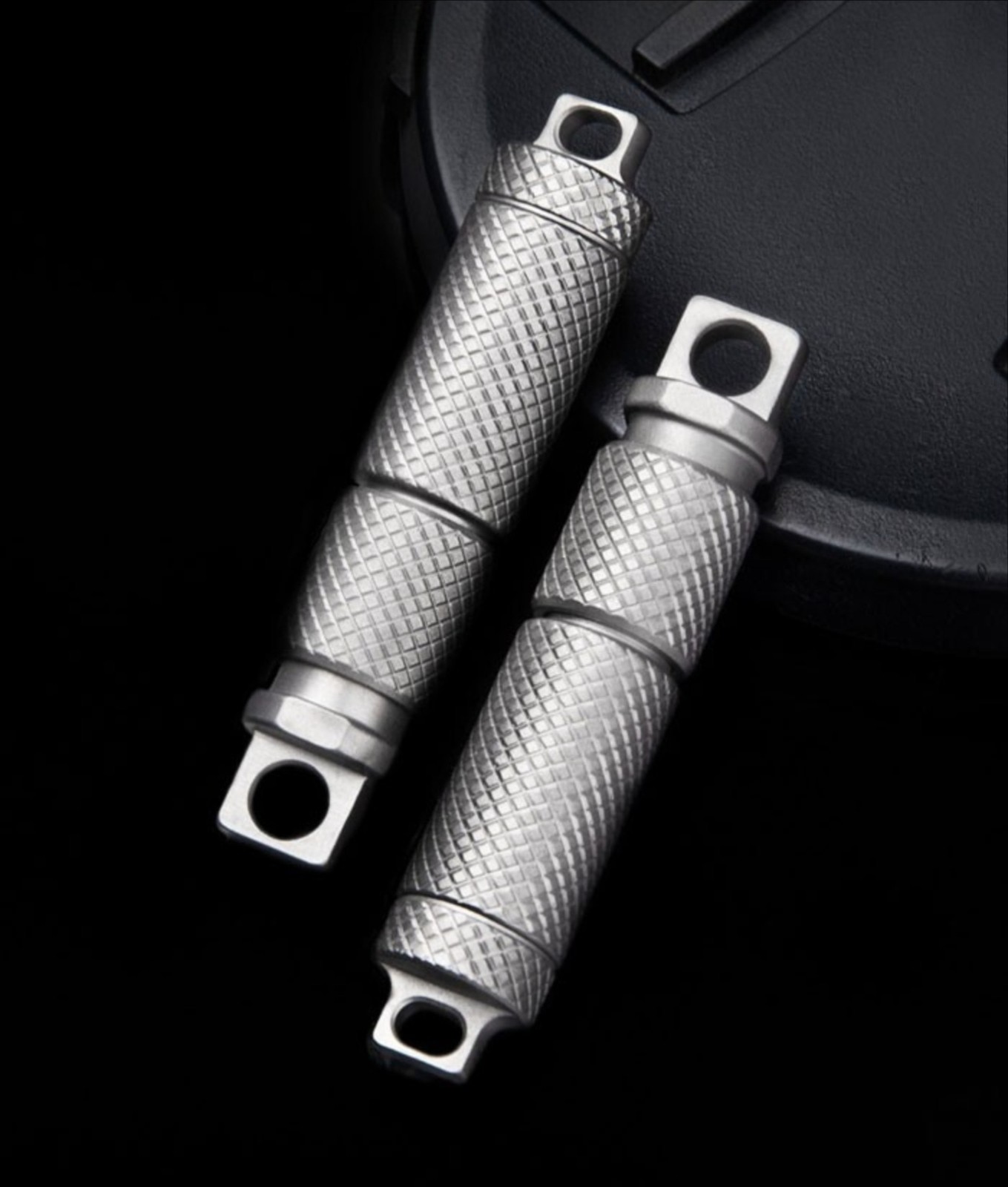 Hot Mini EDC Titanium Alloy Waterproof Case Portable Keychain Pendant Multi Tool