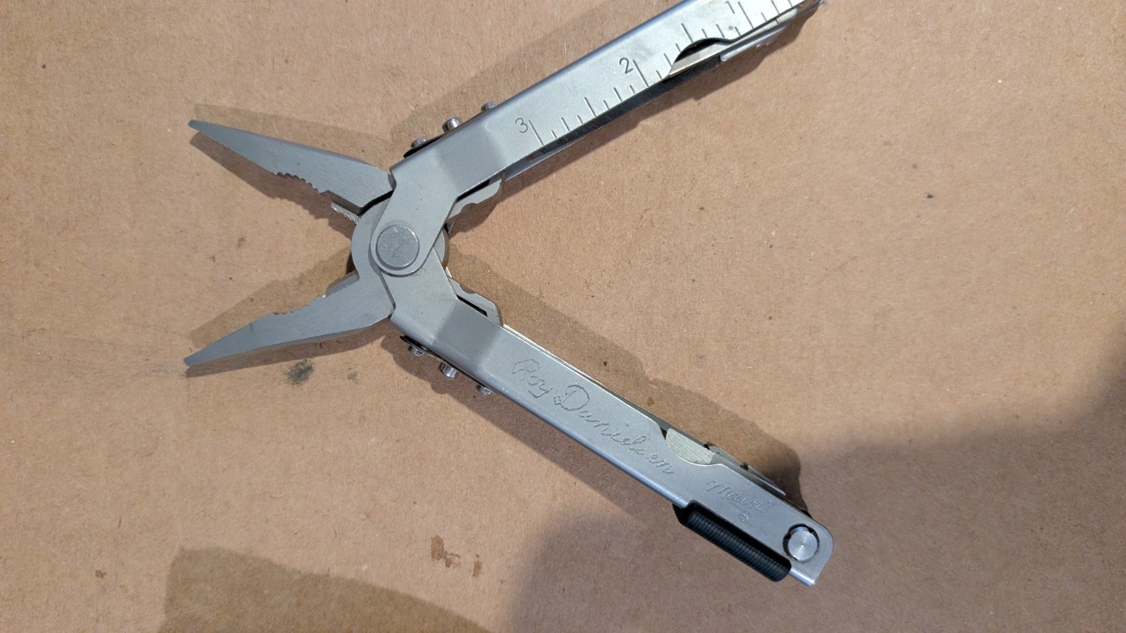 Gerber Multiplier MP600 Multi-Tool Silver Needle Nose Pliers
