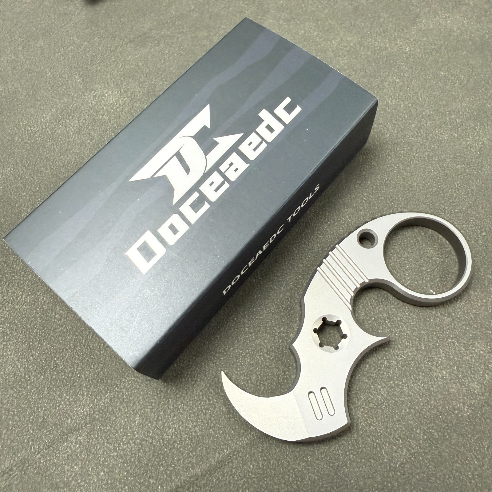 Doceaedc RIHE Design TC4 Titanium Rhinoceros Crowbar EDC Multi functional Tool