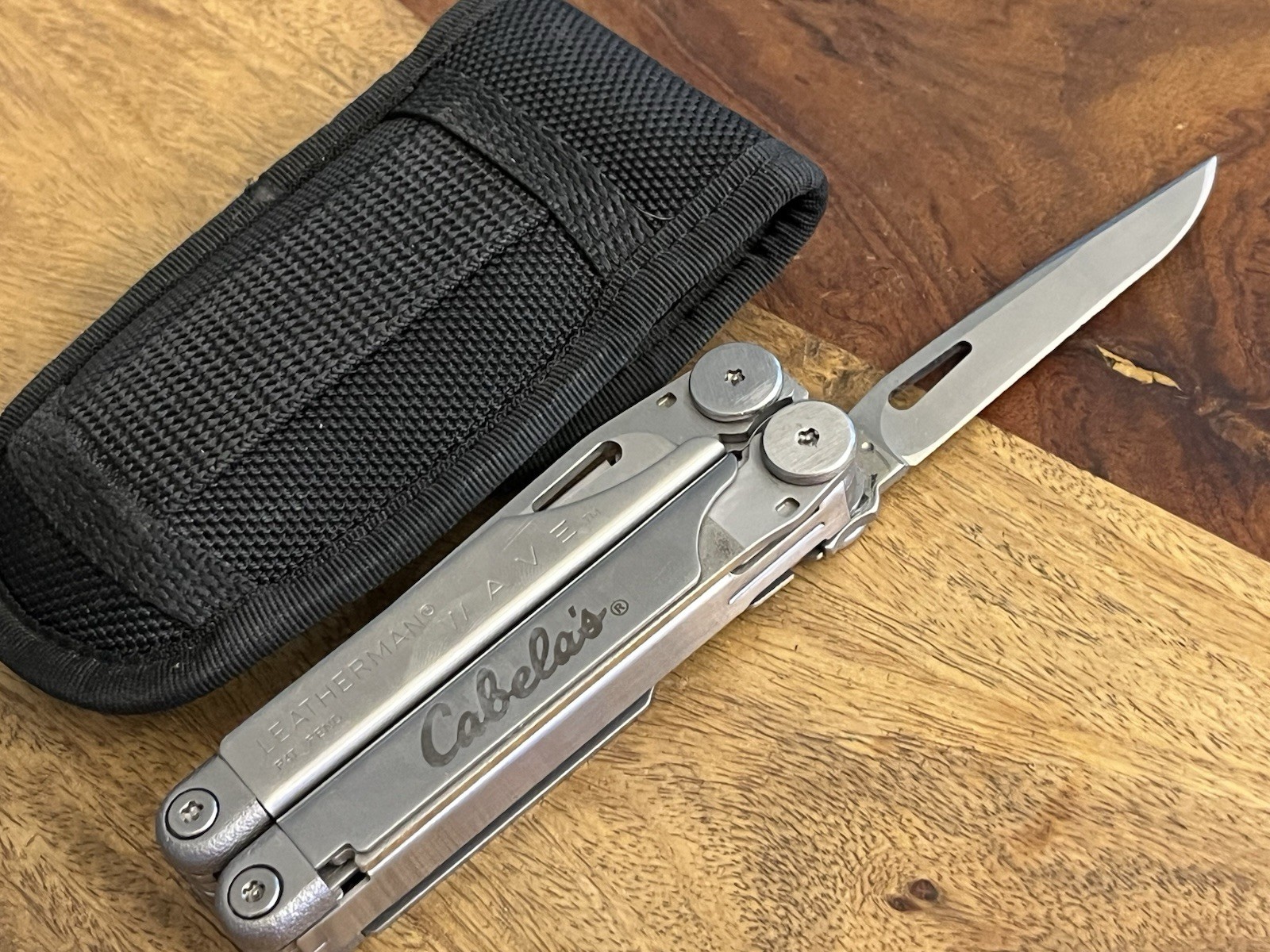 Retired 2001 Original Leatherman Wave w/Sheath SUPER NICE!! TSA Confiscated