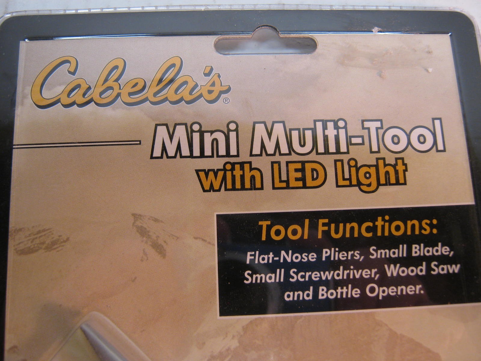 Cabela’s Mini Multi-Tool with LED Light New With 2 Outdoor Edge Easton Knifes