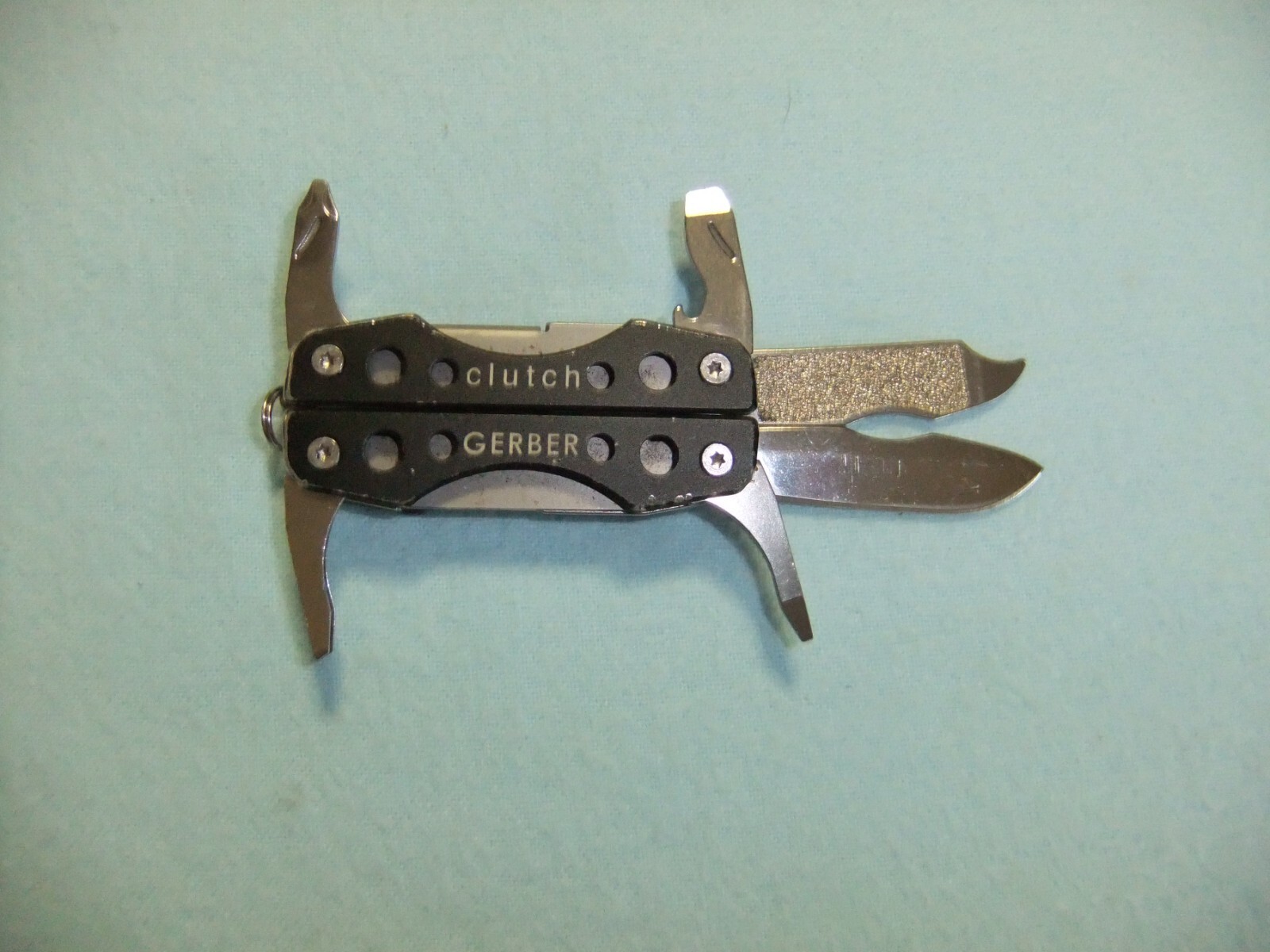 Gerber Clutch Mini-Multiplier, The Key Ring Size Tool Everyone Needs – LQQK!!