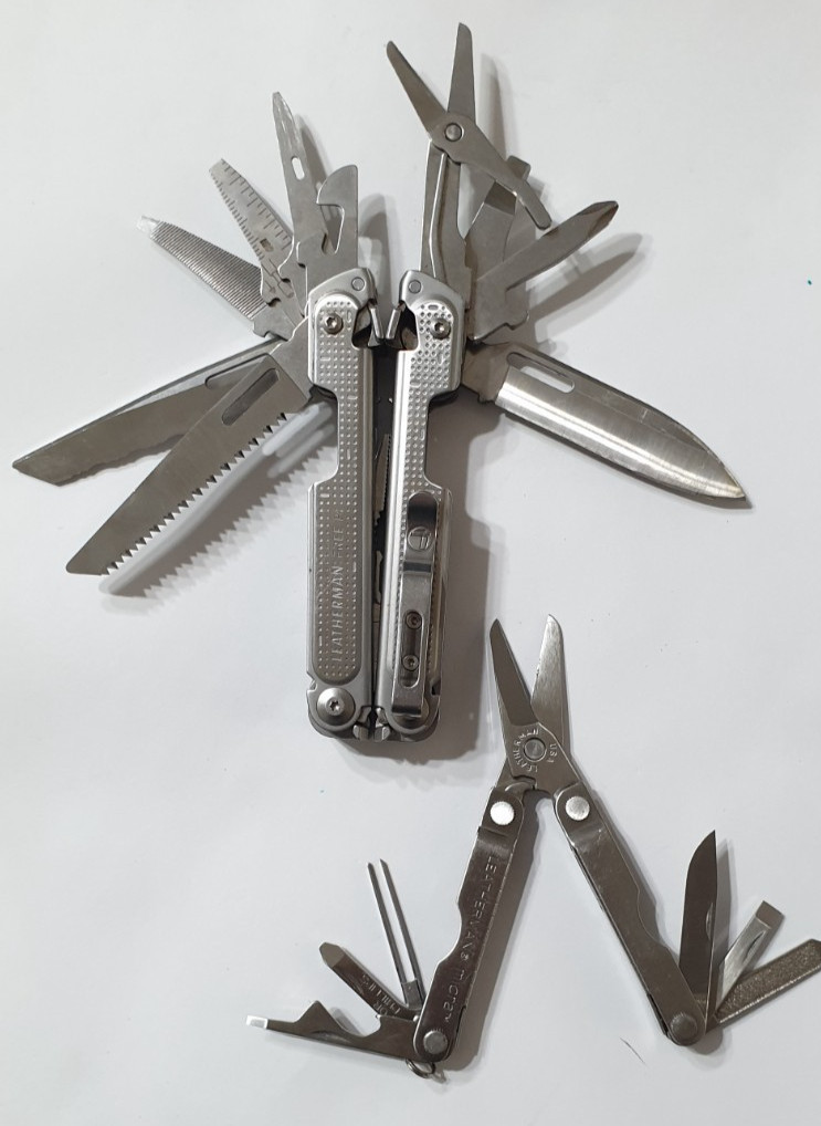 🔥🔥🔥 Leatherman Rare Retired Free P4 One Hand Opening + Micra Multi Tool