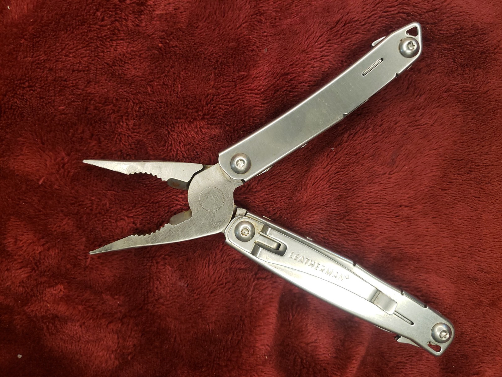 Leatherman Wingman Multi Tool 0717 Date Code