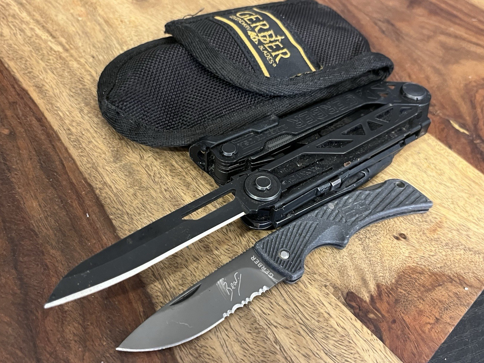 Gerber Center Drive Multi Tool Black USA Excellent Cond w/Sheath & Bear Knife