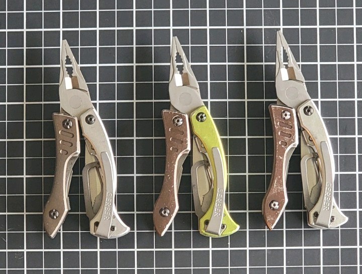 Gerber (3x) CRUCIAL Multi-Tools (1x Green, 2x Brown)