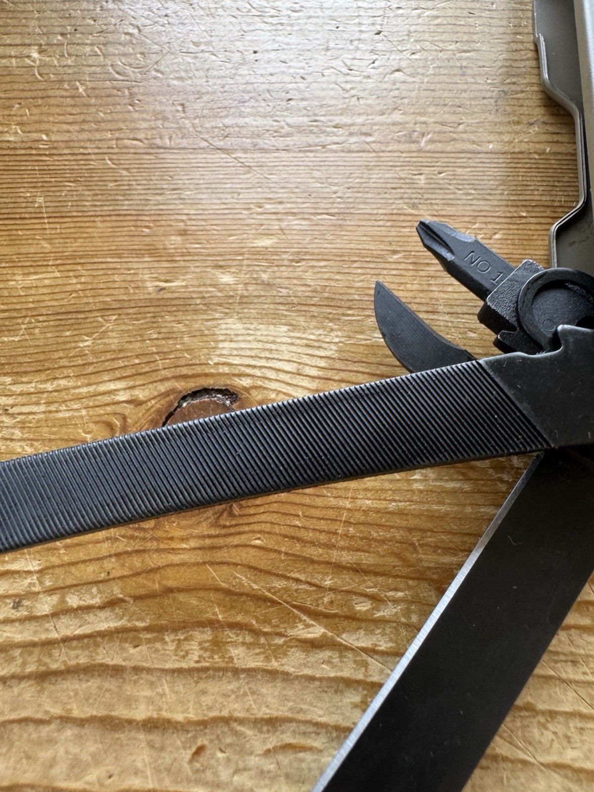 Leatherman Super Tool 300M Multitool Coyote Tan Black Oxide w/ Brush Adapter
