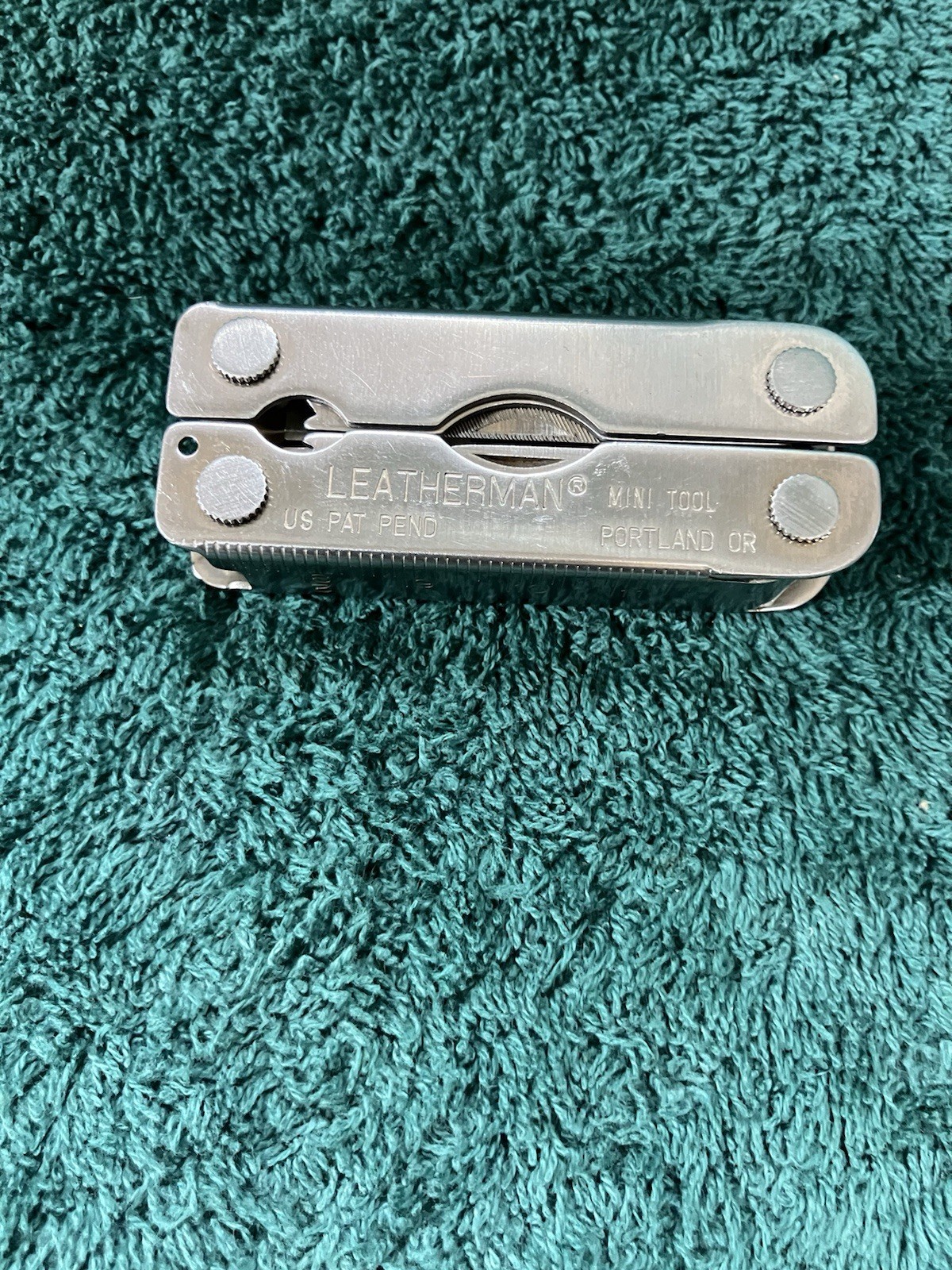 Leatherman MINI TOOL multitool. US PAT PEND on One Side 1986-88