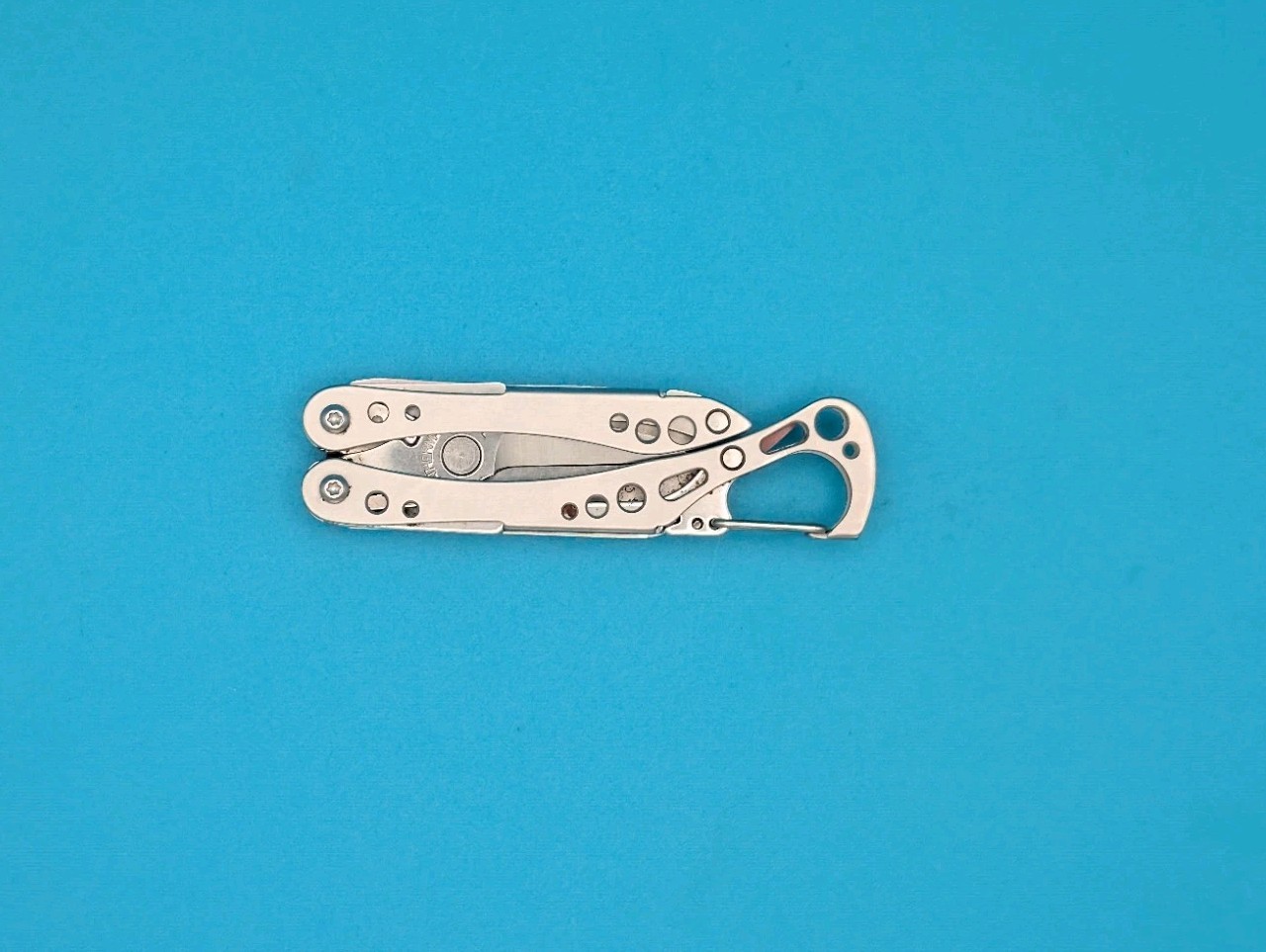 Rare Early Retired PINK Leatherman Style CS Multitool, Cancer Foundation