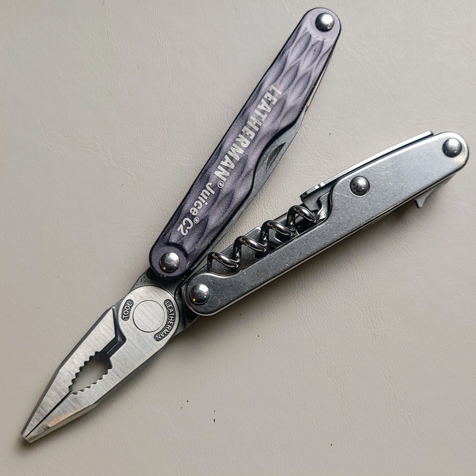 Leatherman Juice C2 Granite Gray Multi Tool Multi Plier Folding Pocket Knife