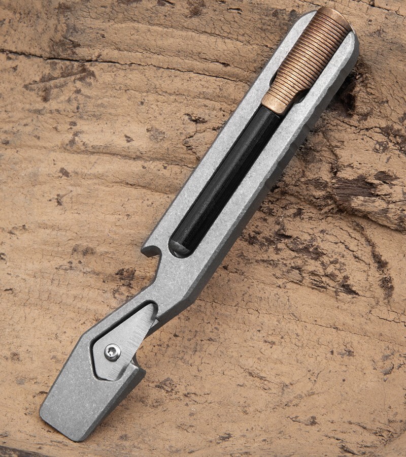 EDCTitanium Alloy Multi-function Crowbar Outdoor Survival Strike Fire ToolOpener