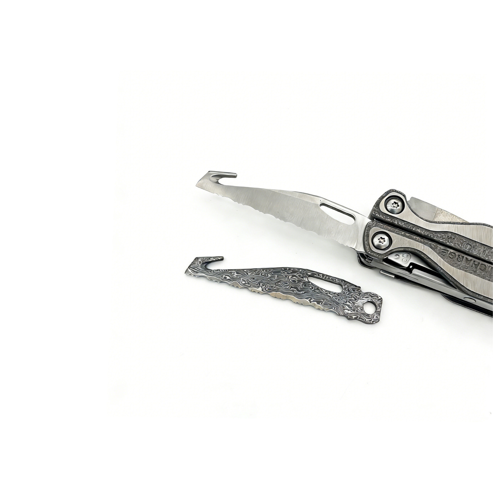 Custom VG10 Damascus (Serrated)Blade for LEATHERMAN CHARGE TTI/WAVE/SIG – CNC