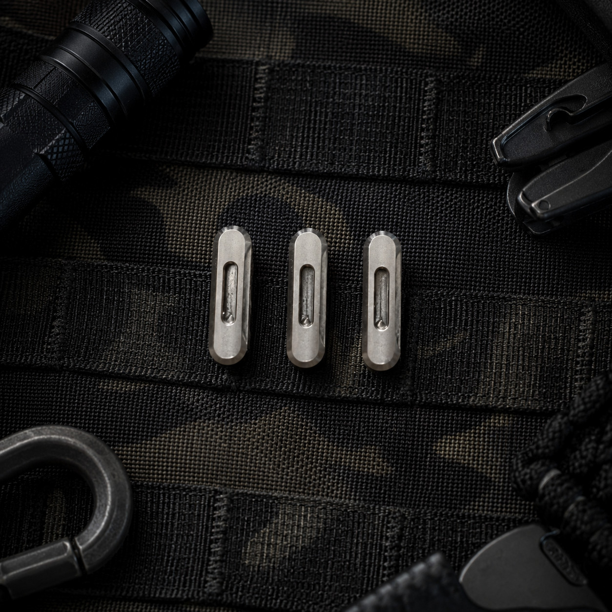 2Pcs 17mm SS Quick Open Flick Studs for Leatherman FREE T2 T4 Easy Install
