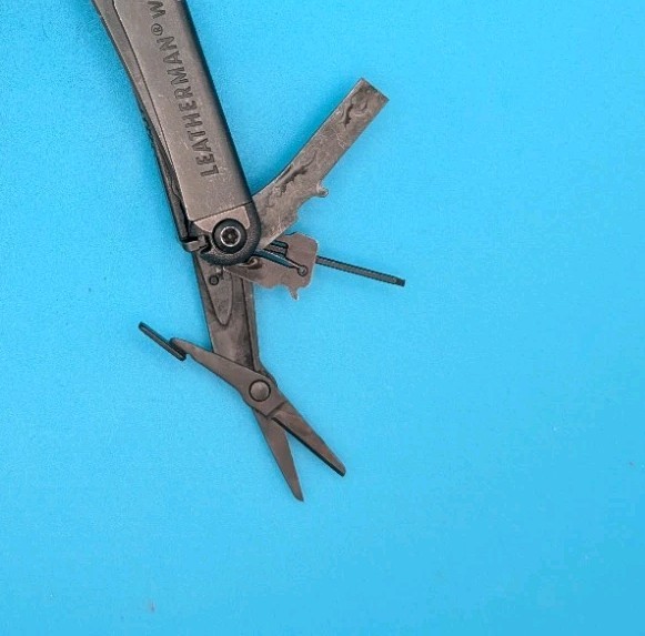 Leatherman Wave Plus + Multi-Tool! FAST SHIPPING! BLACK OXIDE! WITH SHEATH!