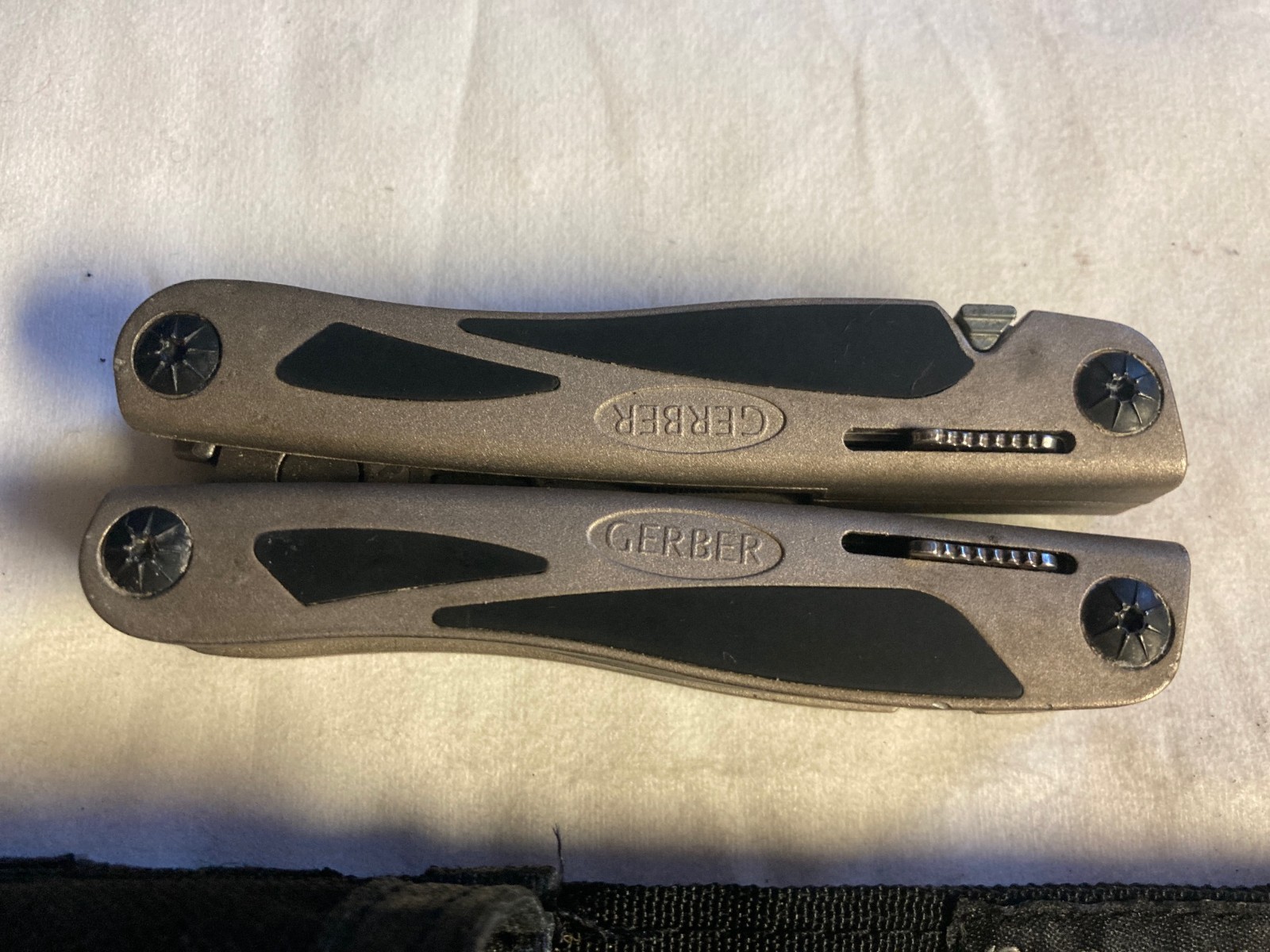 GERBER [N° MP800] Urban Legend multi-plier & factory sheath made-in-USA vintage