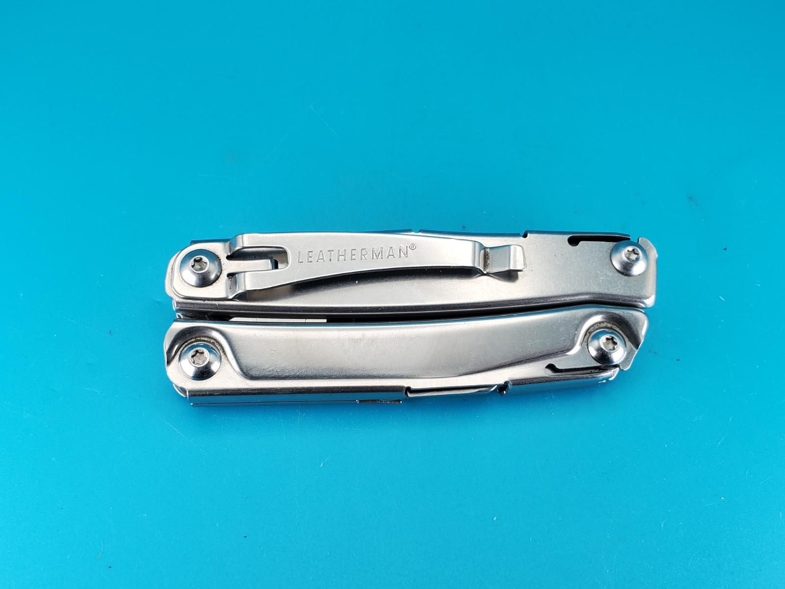 Leatherman Rev 3.8″ Multi-Tool, Stainless!