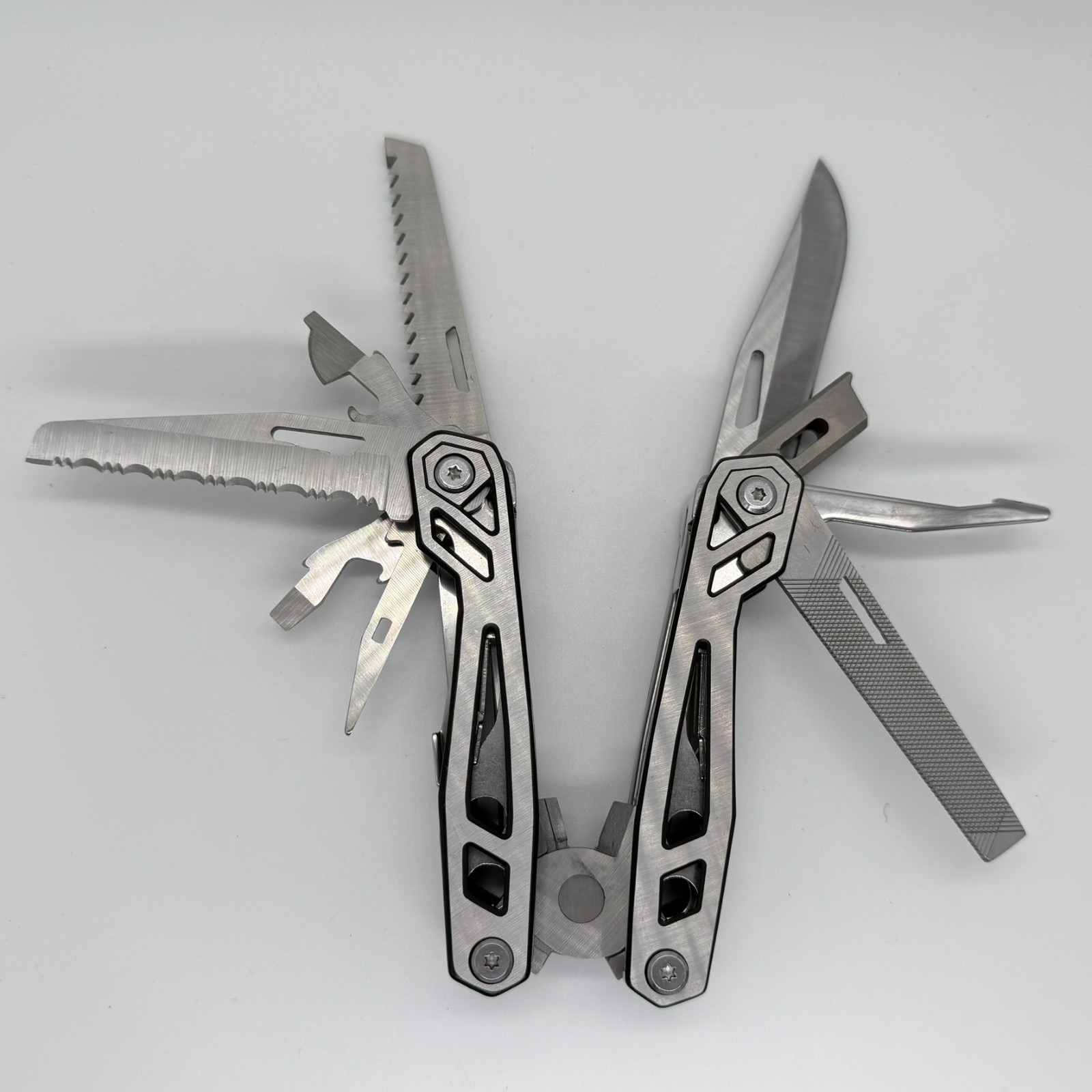 Wetols 21-in-1 Multi-Tool Heavy Duty Stainless Steel Pliers EDC – Tool Only