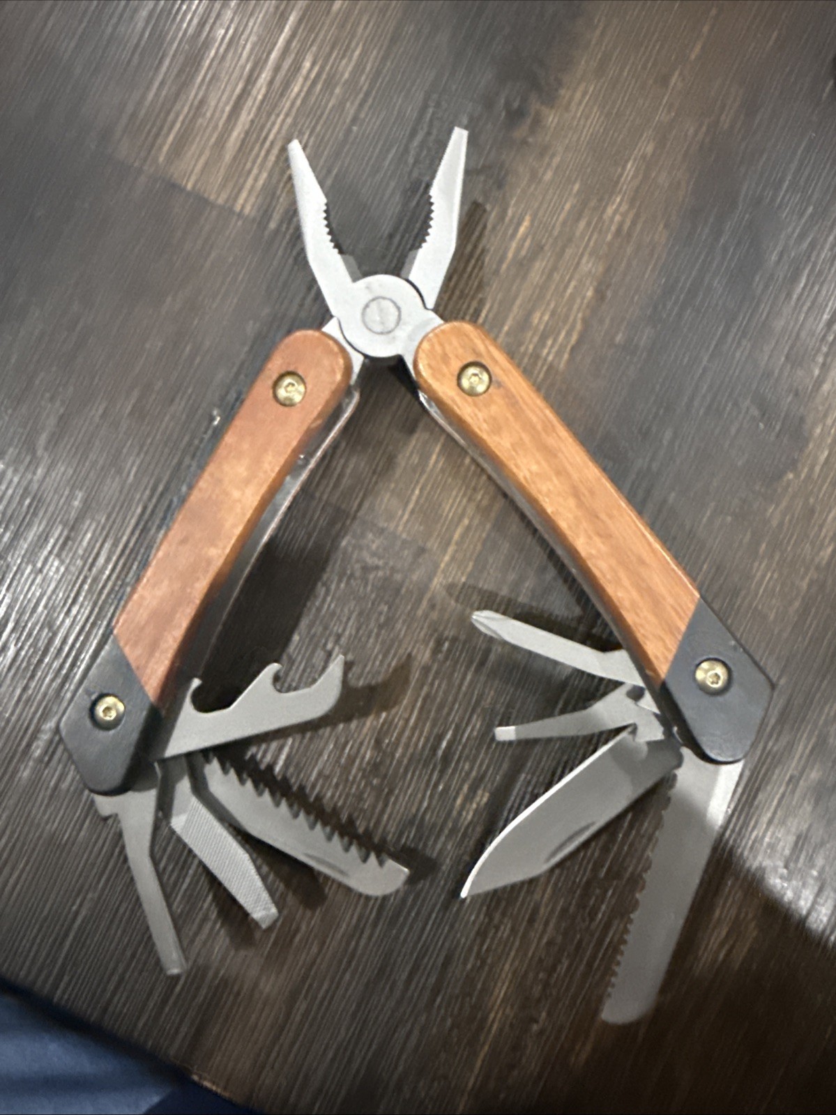 Gentlemen’s Hardware Wood-Handled Multi-Tool,Fishing 277 SRCATCH/DENT FREE SHIP